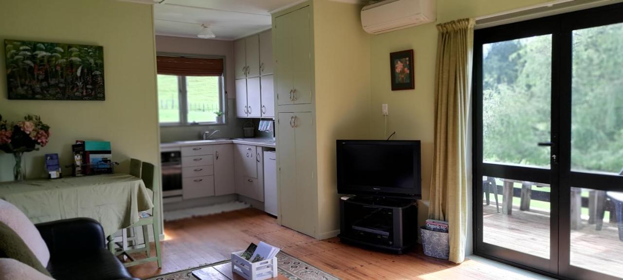 Earthsounds Country Cottage Taumarunui Extérieur photo