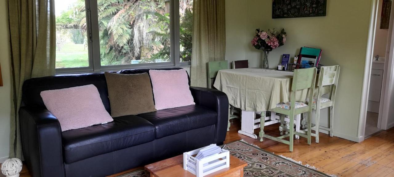 Earthsounds Country Cottage Taumarunui Extérieur photo